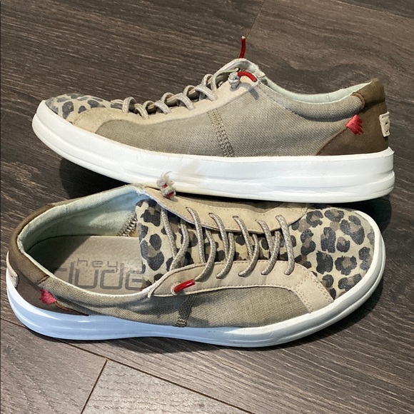 Hey Dude Women's Beige and Leopard Print Sneakers - Picture 1 of 8